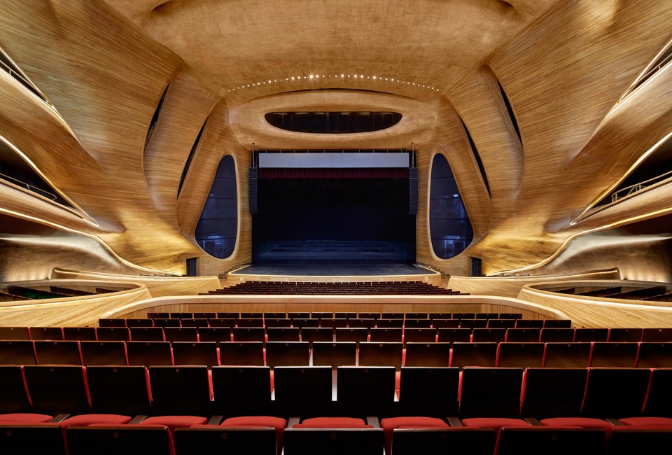001MAD_Harbin Opera House_020_©Hufton+Crow
