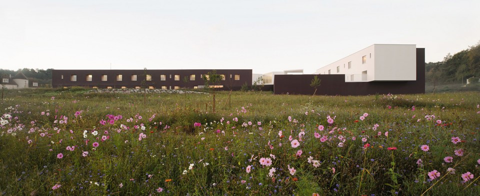004-92-bed nursing home in Pont-sur-Yonne For dependent elderly people by Dominique coulon & associes1 (1)