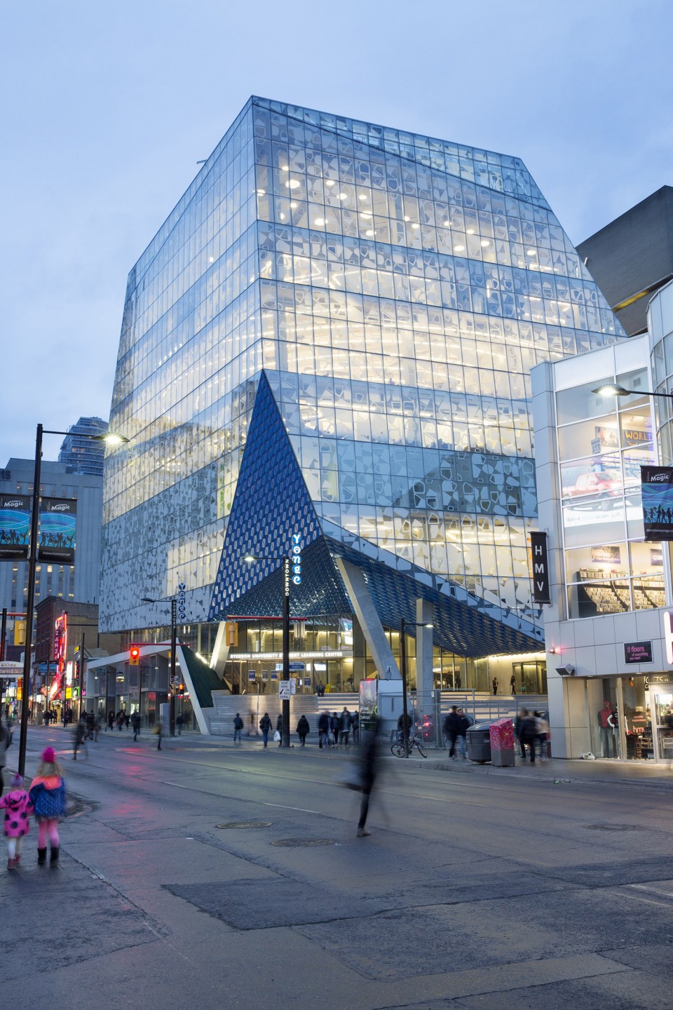 004-Ryerson University’s new Student Learning Centre by Snøhetta
