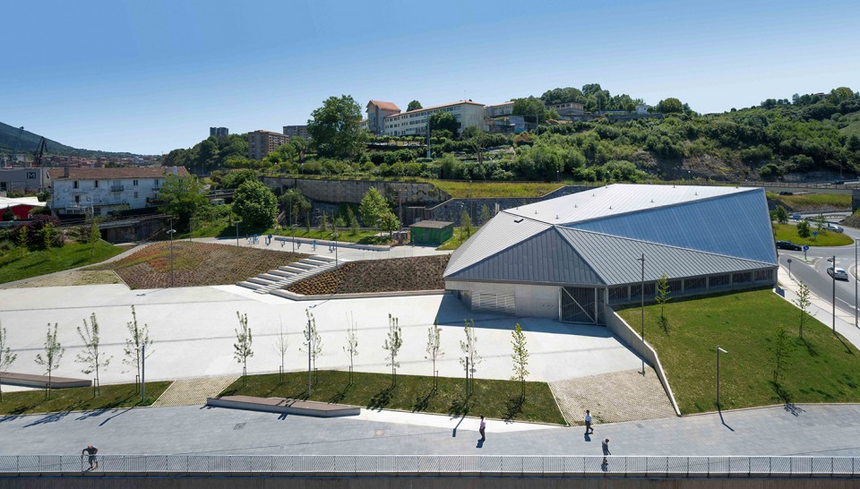006-Park & Basque Pelota Court by VAUMM