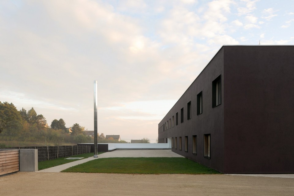 007-92-bed nursing home in Pont-sur-Yonne For dependent elderly people by Dominique coulon & associes