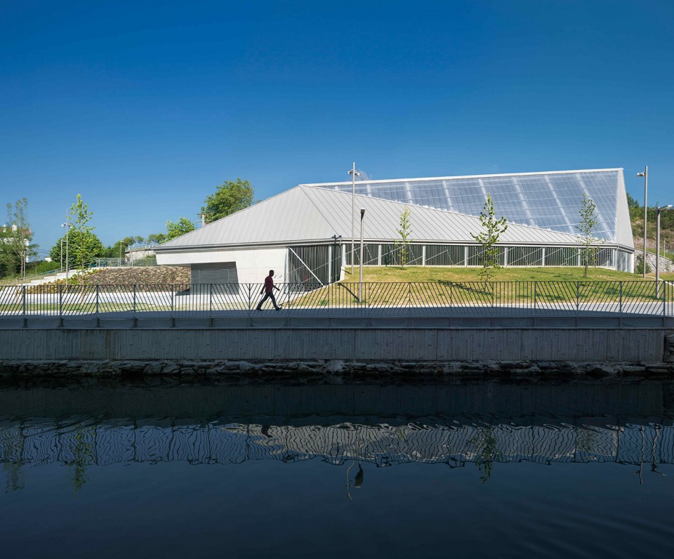 012-Park & Basque Pelota Court by VAUMM
