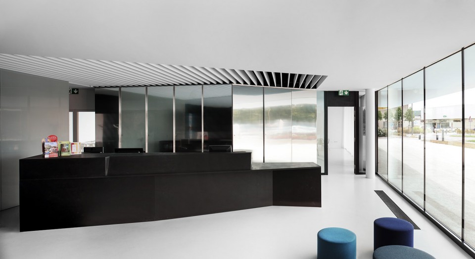 025-25-Art and Conference Centre,Inter-Generation Centre,and Tourist Office by Dominique coulon and associes-025