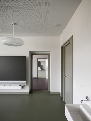 07 Primary school Hirsgarten Rikon by Michael Meier Marius Hug Architekten Arazebra-10885