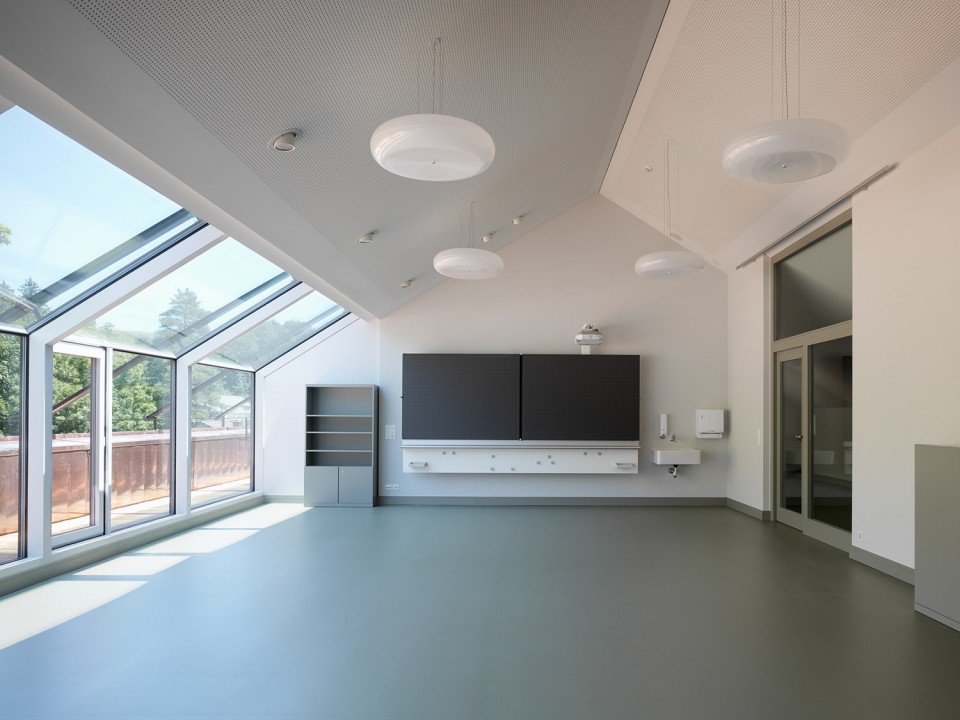 07 Primary school Hirsgarten Rikon by Michael Meier Marius Hug Architekten Arazebra-11089
