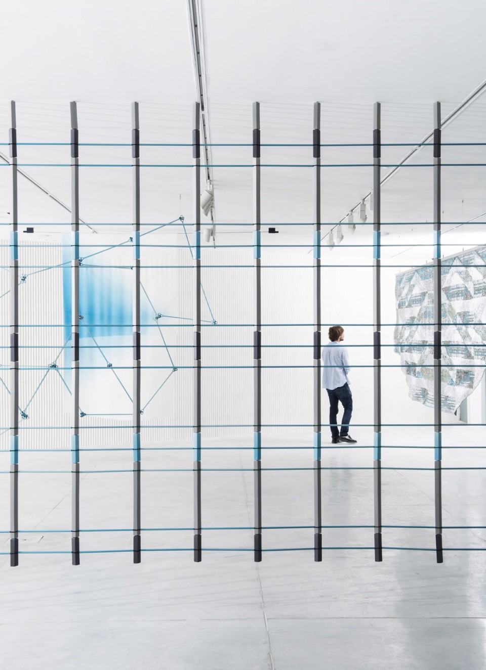 ERB_2015_Tel-Aviv-Museum-of-Art_17-SCREENS_05_mdf