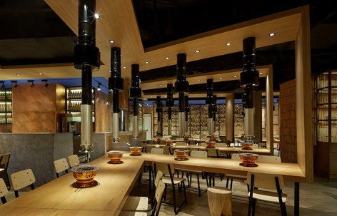 烧肉达人 - 上海复兴SOHO店，上海 / 古鲁奇建筑咨询有限公司