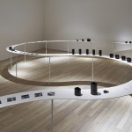 nendo用33米长漂浮之桌为GYRE打造巡回展 / nendo
