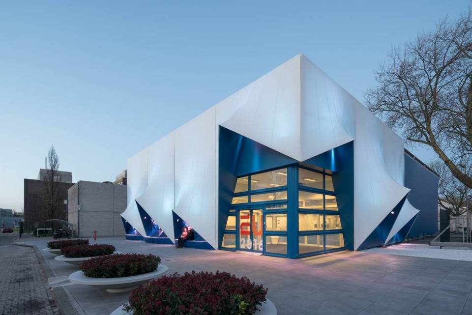 001-3D printed façade for EU building by DUS architects (0)