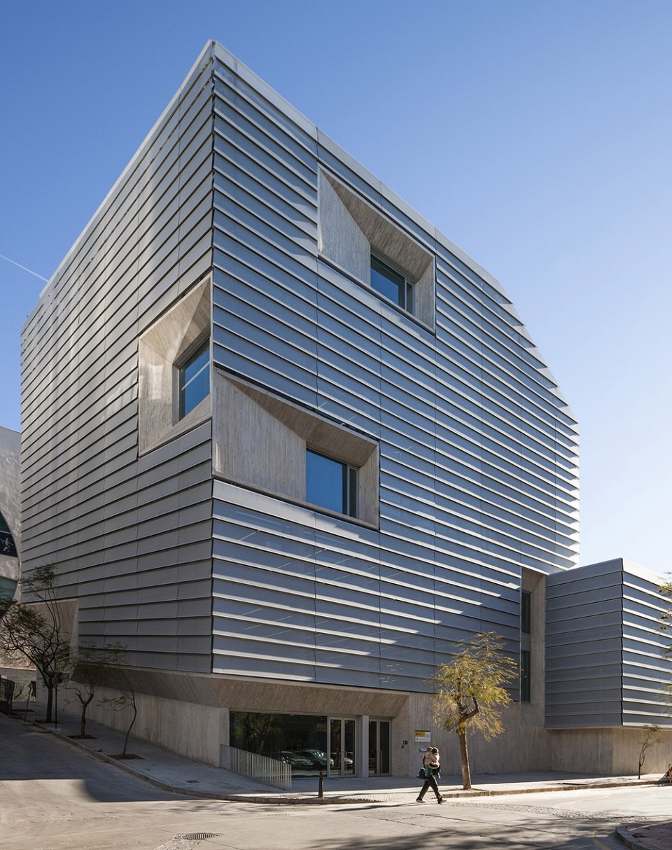 001-PUBLIC LIBRARY IN CEUTA by Paredes Pedrosa