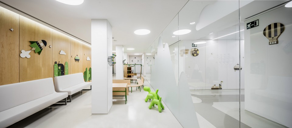 002-Children‘s Daytime Oncology and Hematology Center at Vall d’Hebron University Hospital by toormix