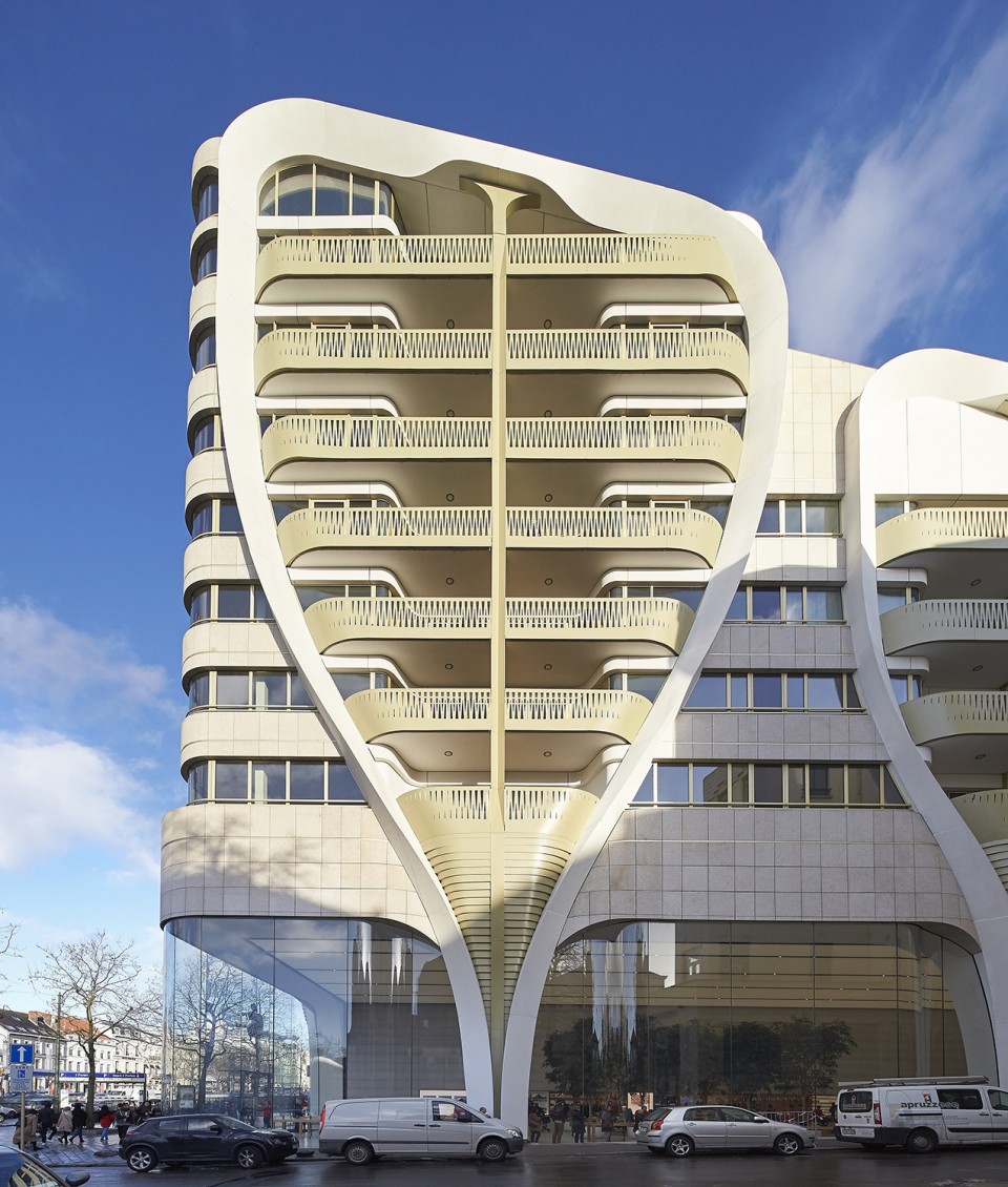 002-Le Toison d’Or by UNStudio