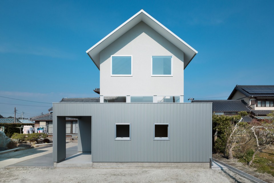 004-floating house in ogasa by Shuhei Goto Architects (4)