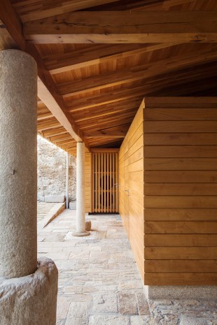 005-Casa Do Medio by ARROKABE ARQUITECTOS