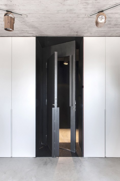 006-Duplex Penthouse apartment by Toledano +Architects