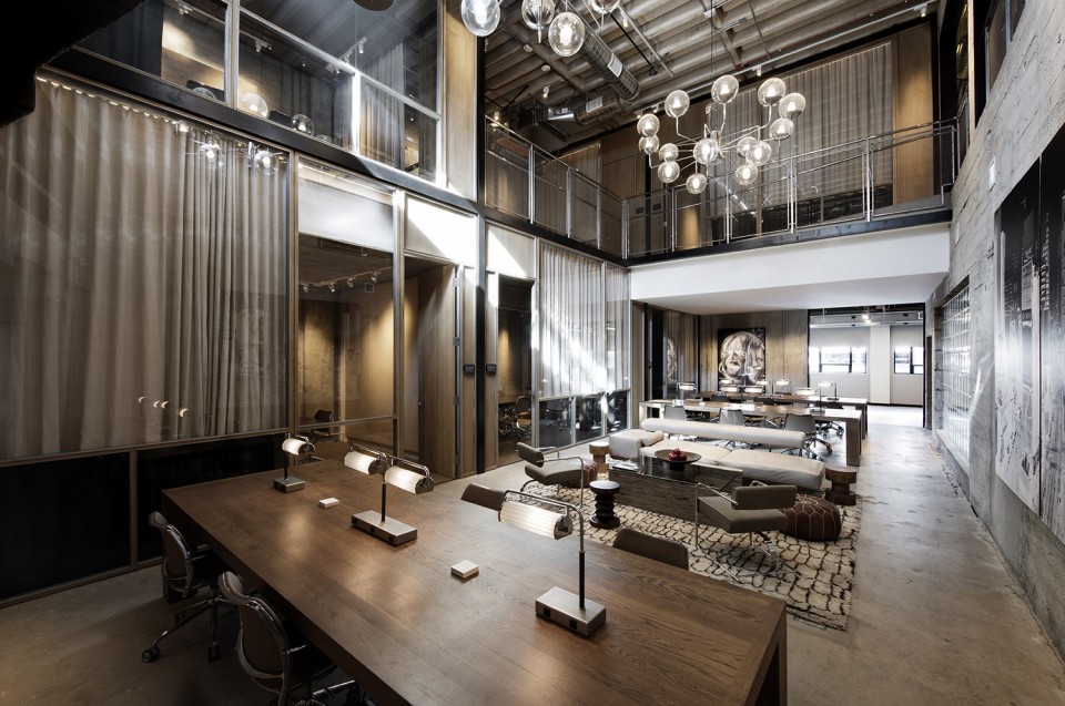 006. Neuehouse LA