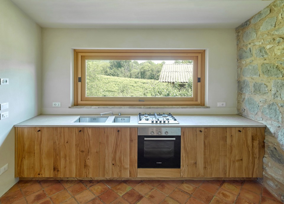 008-Casa Crotta by Massimo Galeotti Architetto (8)