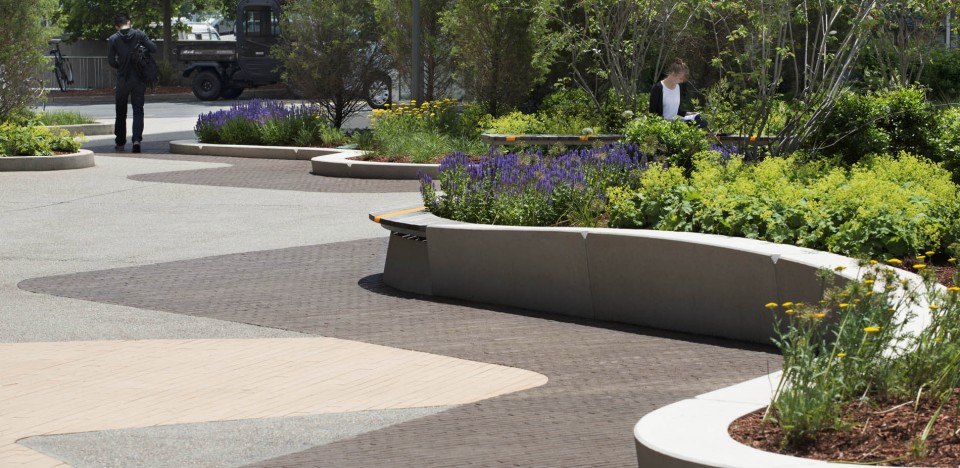 008-MassArt_Groundinc_08