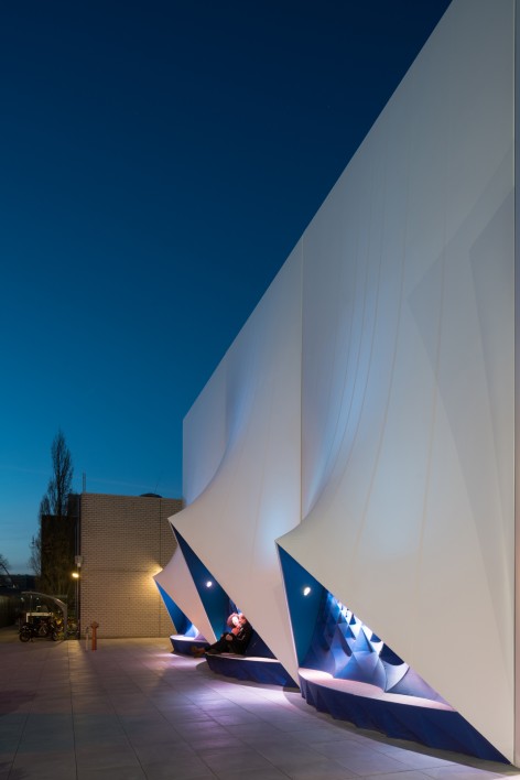 009-3D printed façade for EU building by DUS architects (1)