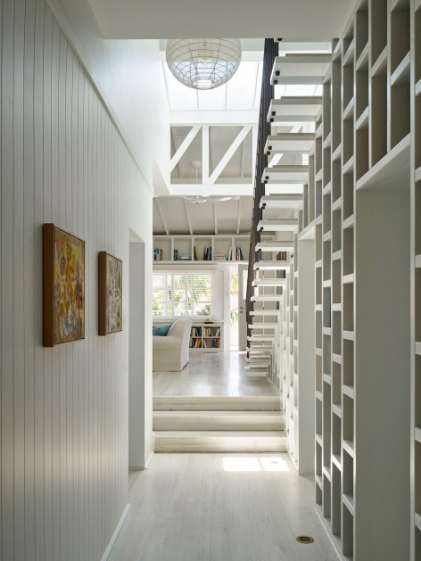 010-Luigi Rosselli Architects Beach House On Stilts