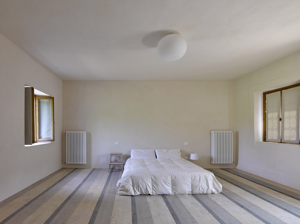 014-Casa Crotta by Massimo Galeotti Architetto (14)