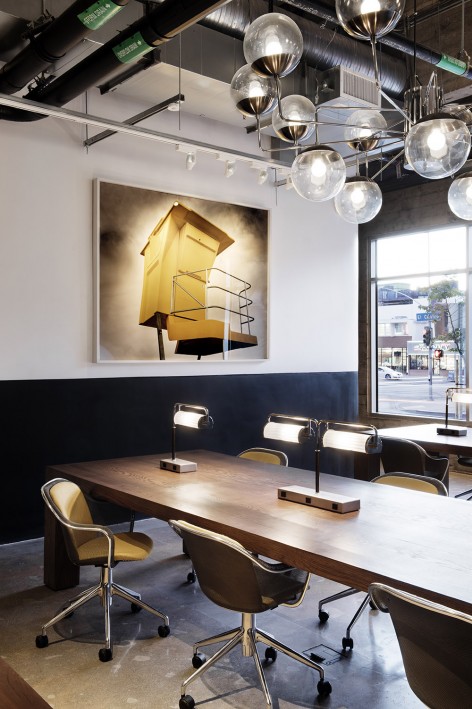 016. Neuehouse LA