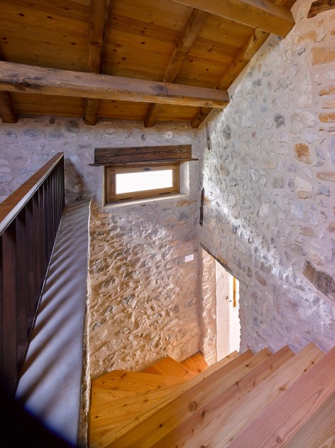018-Casa Crotta by Massimo Galeotti Architetto (18)