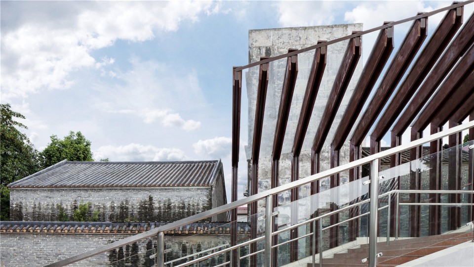 1 photo p1_01 Foshan New City Village Walkway Bridge