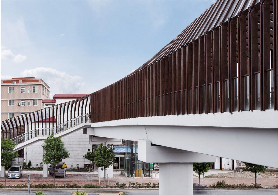 1 photo p4_2 Foshan New City Village Walkway Bridge