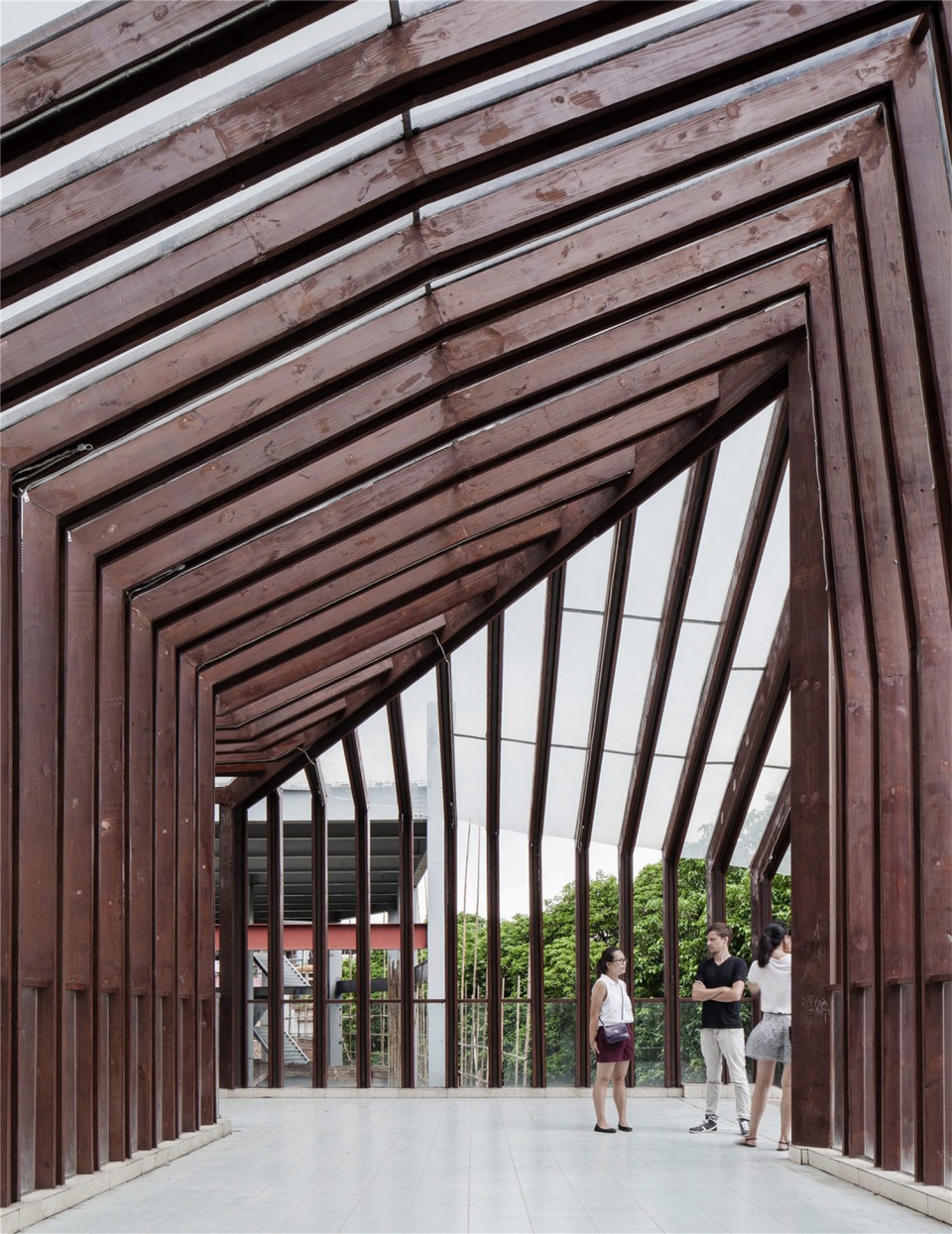 1 photo p4_6 Foshan New City Village Walkway Bridge