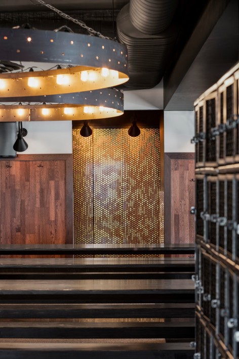 11-23530-preview_low_1081-3_23530_sc_v2com Das Bier by Humà design + architecture