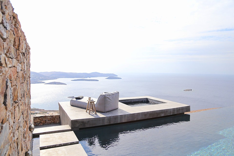 2 Residence in Syros I by Block722