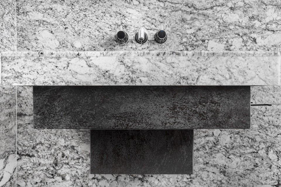 24_designsystems-tuve_bathroom-02_DM
