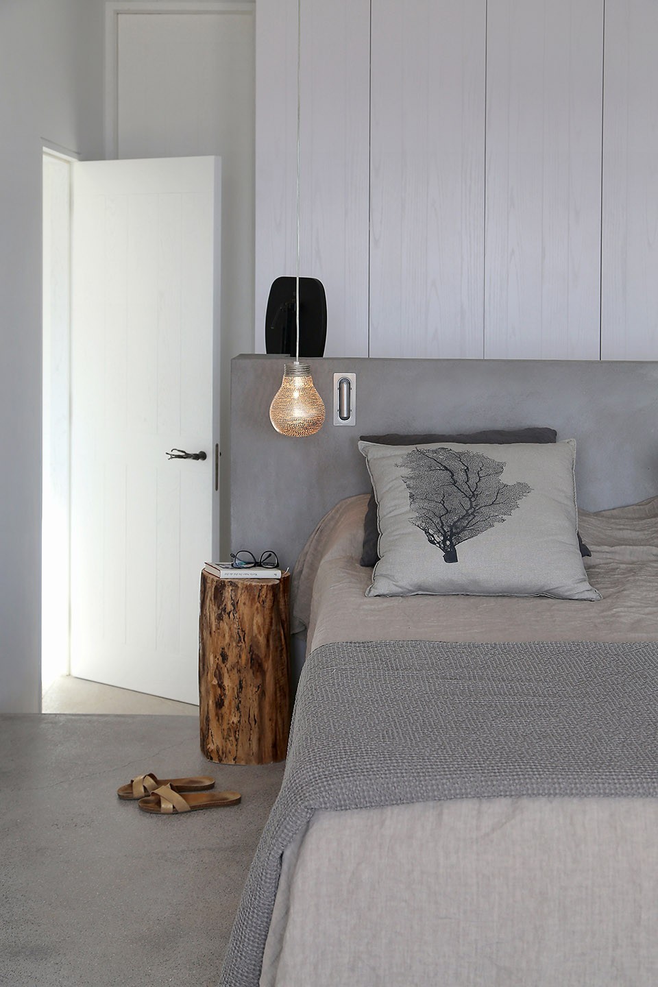 8 Residence in Syros I by Block722