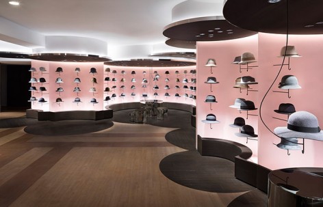 涩谷西武百货帽饰店面及女装区设计，日本 / nendo