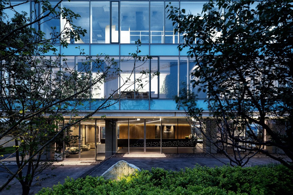 001 Tianzhu Marketing Center by Tsushima Design Studio