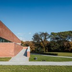 Llinars del Vallès礼堂剧院，西班牙 / Álvaro Siza Vieira + Aresta Arquitectura