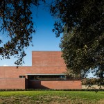 Llinars del Vallès礼堂剧院，西班牙 / Álvaro Siza Vieira + Aresta Arquitectura