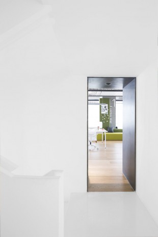 010 Tianzhu Marketing Center by Tsushima Design Studio