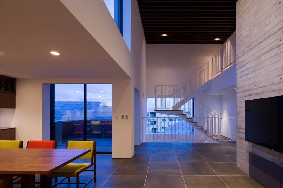 010 Y-HOUSE by Tsushima Design Studio