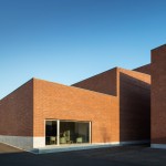 Llinars del Vallès礼堂剧院，西班牙 / Álvaro Siza Vieira + Aresta Arquitectura