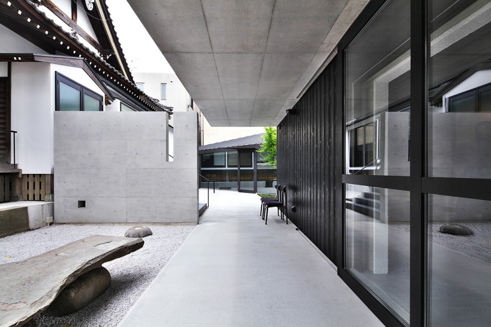 026-Tsunyuji by satoru hirota architects