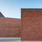 Llinars del Vallès礼堂剧院，西班牙 / Álvaro Siza Vieira + Aresta Arquitectura
