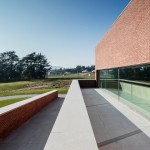 Llinars del Vallès礼堂剧院，西班牙 / Álvaro Siza Vieira + Aresta Arquitectura