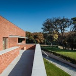 Llinars del Vallès礼堂剧院，西班牙 / Álvaro Siza Vieira + Aresta Arquitectura