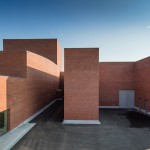 Llinars del Vallès礼堂剧院，西班牙 / Álvaro Siza Vieira + Aresta Arquitectura