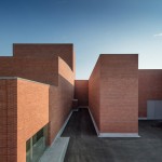 Llinars del Vallès礼堂剧院，西班牙 / Álvaro Siza Vieira + Aresta Arquitectura