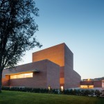 Llinars del Vallès礼堂剧院，西班牙 / Álvaro Siza Vieira + Aresta Arquitectura