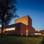 Llinars del Vallès礼堂剧院，西班牙 / Álvaro Siza Vieira + Aresta Arquitectura