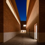 Llinars del Vallès礼堂剧院，西班牙 / Álvaro Siza Vieira + Aresta Arquitectura